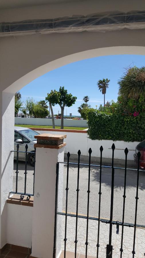 Apartamento En Planta Baja Con Vistar Al Mar Conil De La Frontera Exterior photo